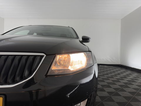 Škoda Octavia Combi 1.6 TDI Greenline Ambition Businessline (INCL.BTW) *NAVI-FULLMAP | COMFORT-SEATS | ECC | PDC | CRUISE | 16''ALU*