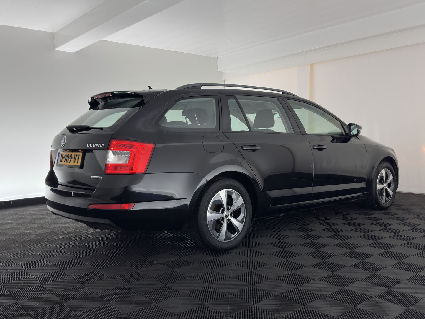 Škoda Octavia Combi 1.6 TDI Greenline Ambition Businessline (INCL.BTW) *NAVI-FULLMAP | COMFORT-SEATS | ECC | PDC | CRUISE | 16''ALU*