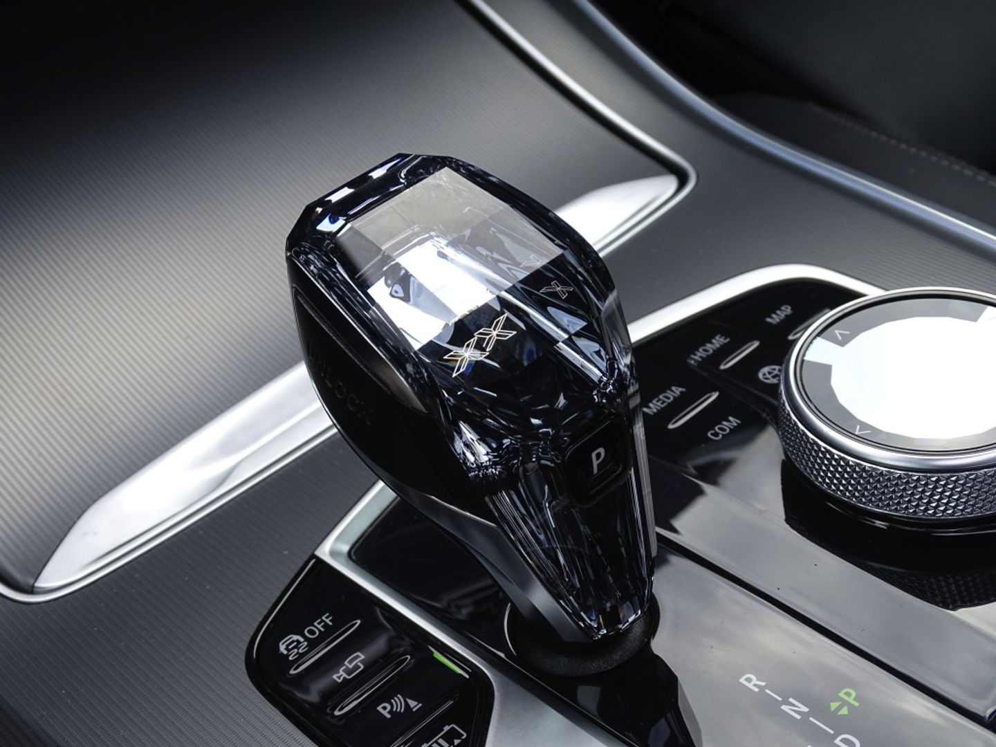 BMW X5 45e X-Drive 394PK / M-Sport Individual / Laser / 360°C / Harman