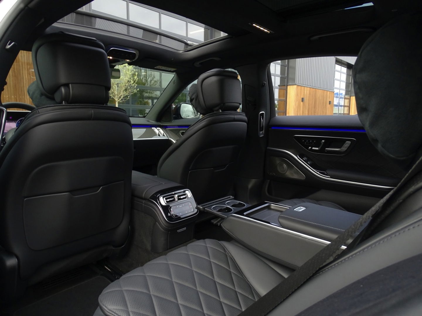 Mercedes-Benz S-Klasse 580 e 4M 510PK Lang AMG L. Designo / Burmester / carbon / VIP