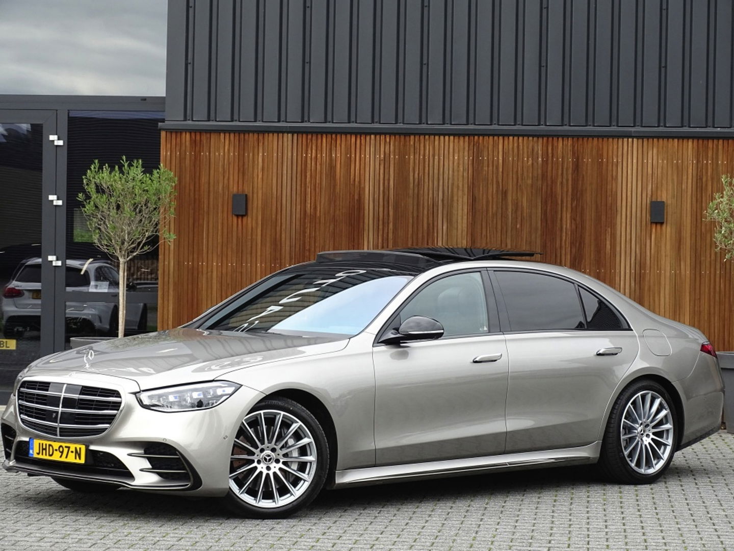Mercedes-Benz S-Klasse 580 e 4M 510PK Lang AMG L. Designo / Burmester / carbon / VIP