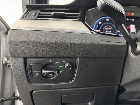 Volkswagen Passat Variant 1.4 TSI GTE (INCL.BTW) *HEAD-UP | FULL-LED | LEATHER-MICROFIBRE | DIGI-COCKPIT | KEYLESS | CAMERA | NAVI-FULLMAP | HEATED-COMFORTSEATS | AMBIENT-LIGHT | PRIVACY-GLASS | 17''ALU | TOWBAR*