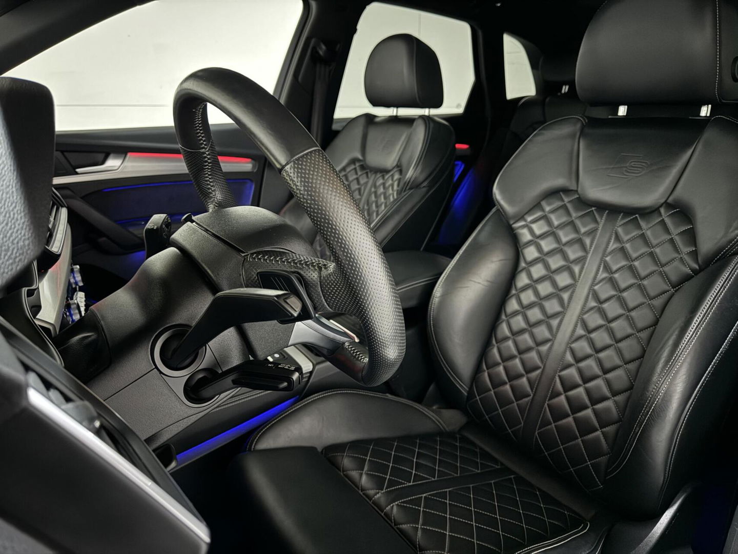 Audi Q5 50 TFSIe Quattro Black Edition RS Seats Pano Sfeer CarPlay