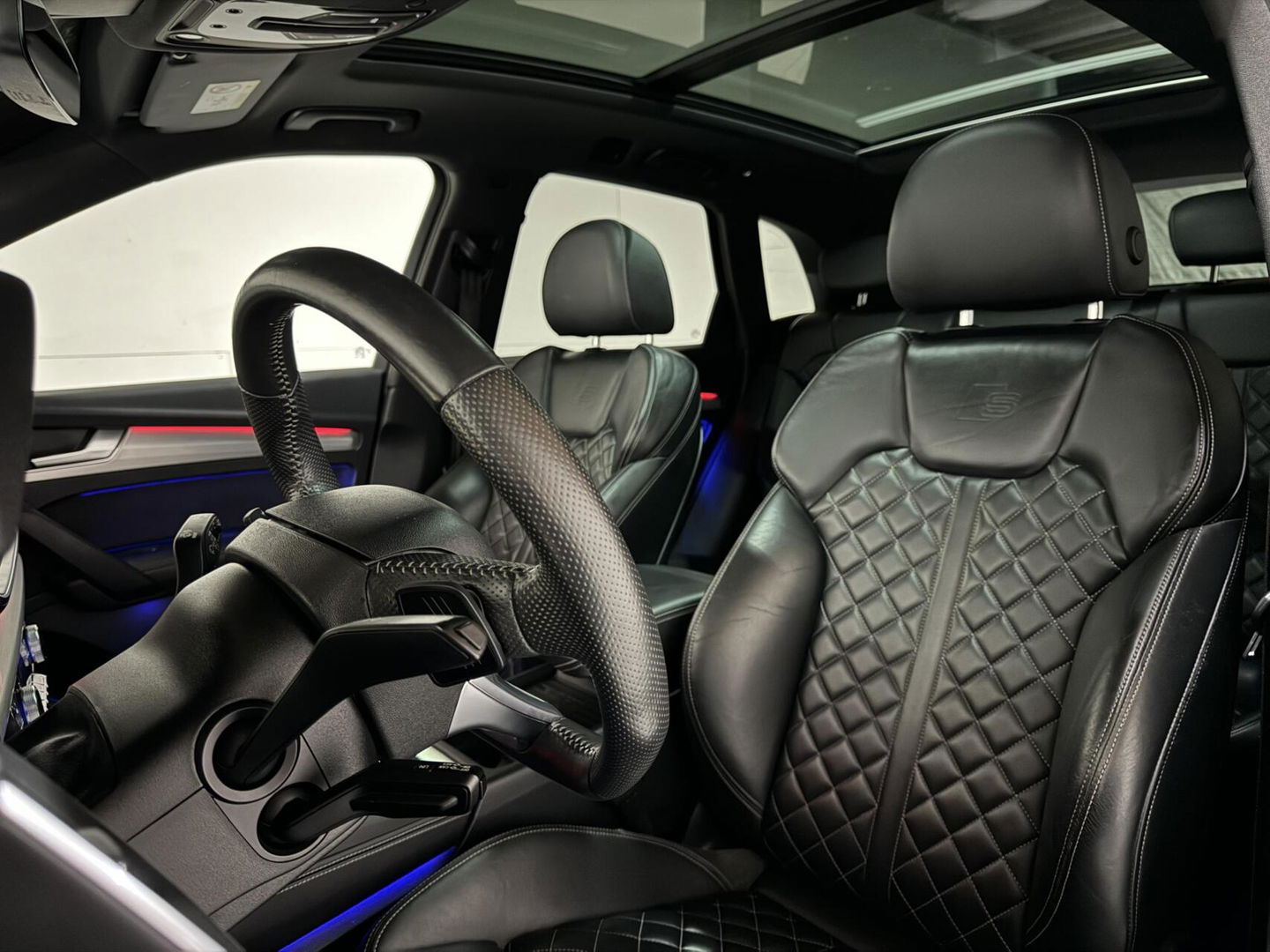 Audi Q5 50 TFSIe Quattro Black Edition RS Seats Pano Sfeer CarPlay