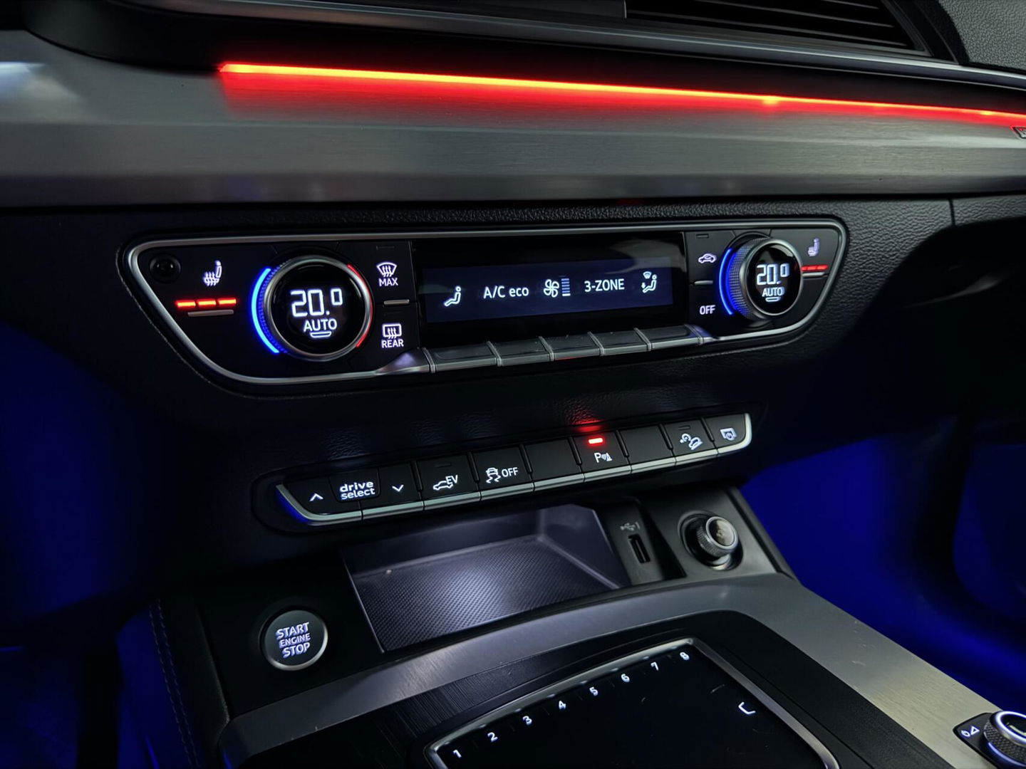 Audi Q5 50 TFSIe Quattro Black Edition RS Seats Pano Sfeer CarPlay