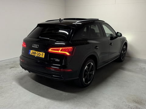 Audi Q5 50 TFSIe Quattro Black Edition RS Seats Pano Sfeer CarPlay