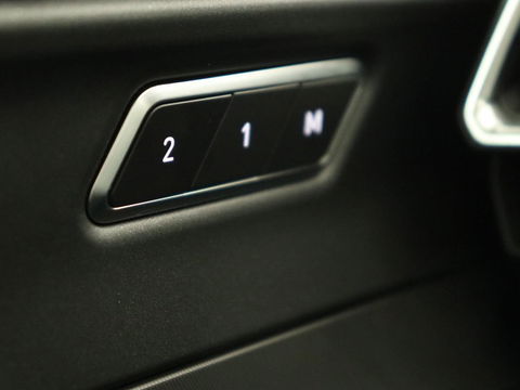 Lynk & Co 01 1.5 Plug In | Panoramadak | Infinity by Harman | Camera | Adaptive cruise | Stoelverwarming | Carplay | Memory | Full LED