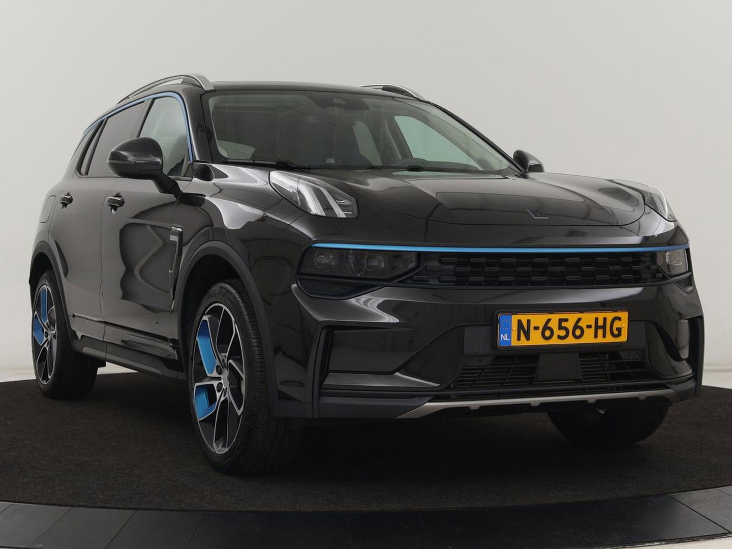 Lynk & Co 01 1.5 Plug In | Panoramadak | Infinity by Harman | Camera | Adaptive cruise | Stoelverwarming | Carplay | Memory | Full LED