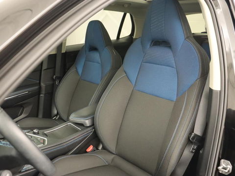 Lynk & Co 01 1.5 Plug In | Panoramadak | Infinity by Harman | Camera | Adaptive cruise | Stoelverwarming | Carplay | Memory | Full LED