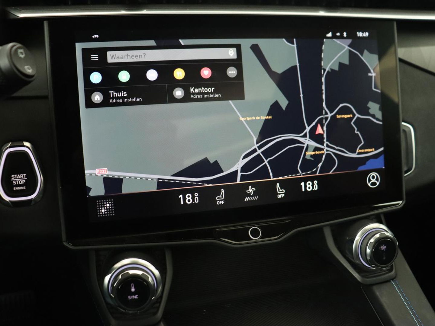 Lynk & Co 01 1.5 Plug In | Panoramadak | Infinity by Harman | Camera | Adaptive cruise | Stoelverwarming | Carplay | Memory | Full LED