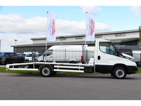 Iveco 35S18 Daily | Oprijwagen | Geveerde stoel | 3,5t trekgw. | Adaptive CC | LED NAV ECC Adaptive CC | Faustmann opbouw | 1100 KG Laadvermogen
