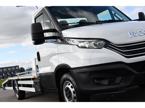 Iveco 35S18 Daily | Oprijwagen | Geveerde stoel | 3,5t trekgw. | Adaptive CC | LED NAV ECC Adaptive CC | Faustmann opbouw | 1100 KG Laadvermogen