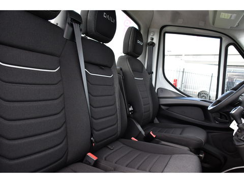 Iveco 35S18 Daily | Oprijwagen | Geveerde stoel | 3,5t trekgw. | Adaptive CC | LED NAV ECC Adaptive CC | Faustmann opbouw | 1100 KG Laadvermogen