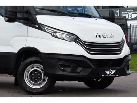 Iveco 35S18 Daily | Oprijwagen | Geveerde stoel | 3,5t trekgw. | Adaptive CC | LED NAV ECC Adaptive CC | Faustmann opbouw | 1100 KG Laadvermogen