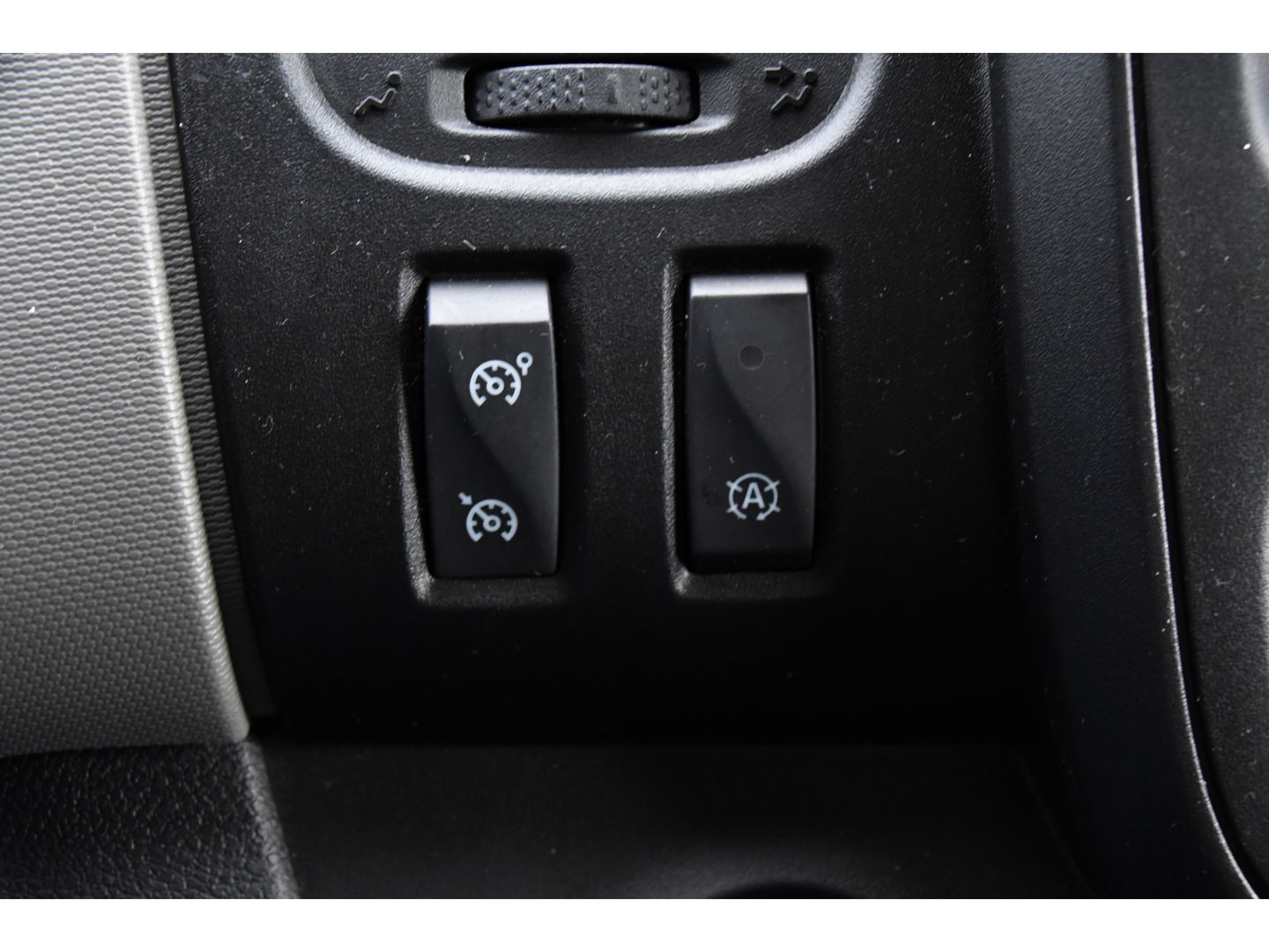 Renault Trafic 1.6 dCi T29 L2H1 PB Edition Cruise, Sensoren, 2 x Schuifdeur, 125pk, Trekhaak, Airco, Uniek!