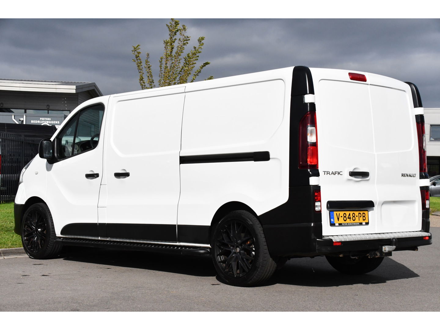 Renault Trafic 1.6 dCi T29 L2H1 PB Edition Cruise, Sensoren, 2 x Schuifdeur, 125pk, Trekhaak, Airco, Uniek!