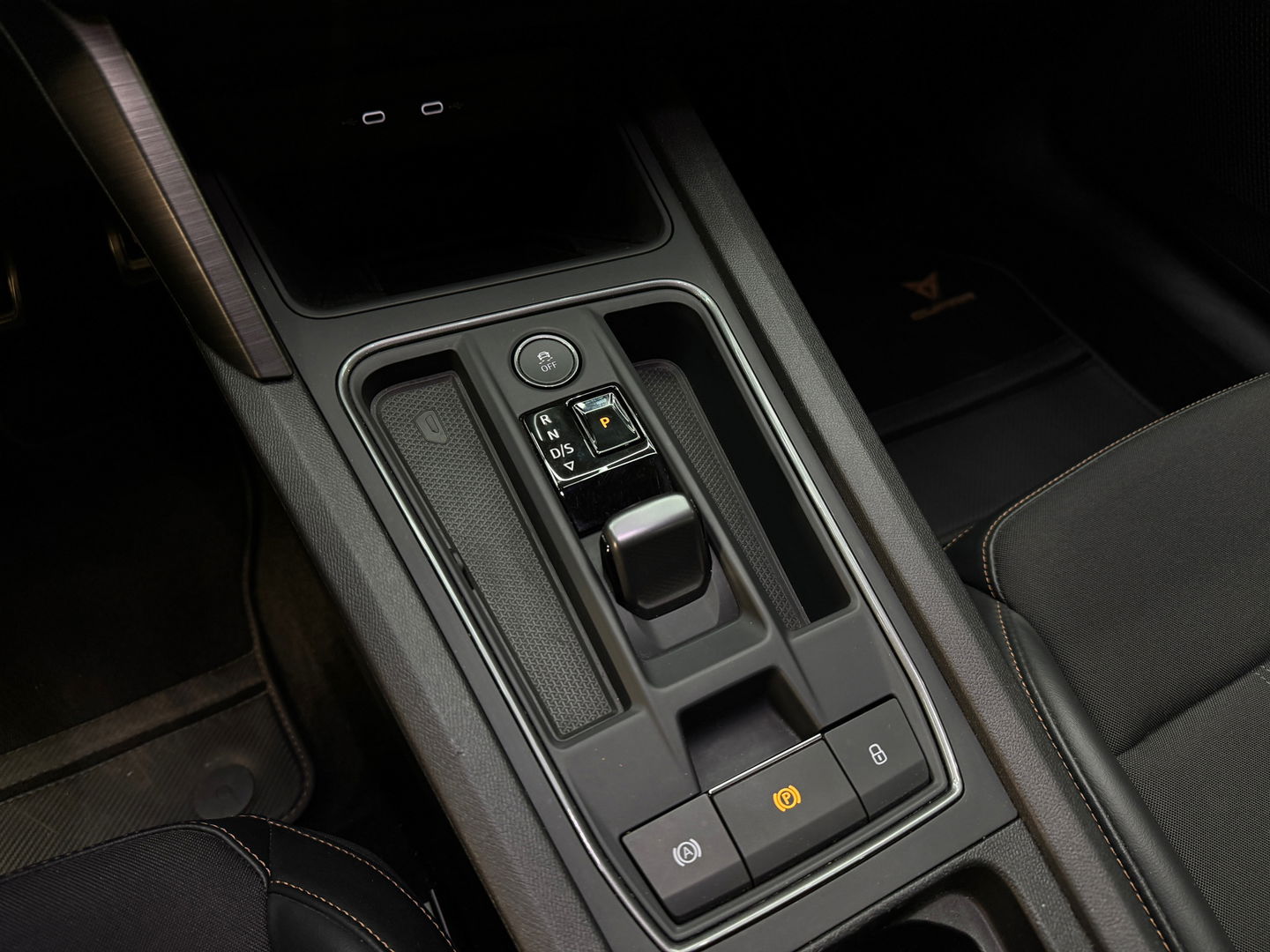 CUPRA Formentor 2.0 TSI 4DRIVE Pano|Memory|Sfeer|Keyless|BTW