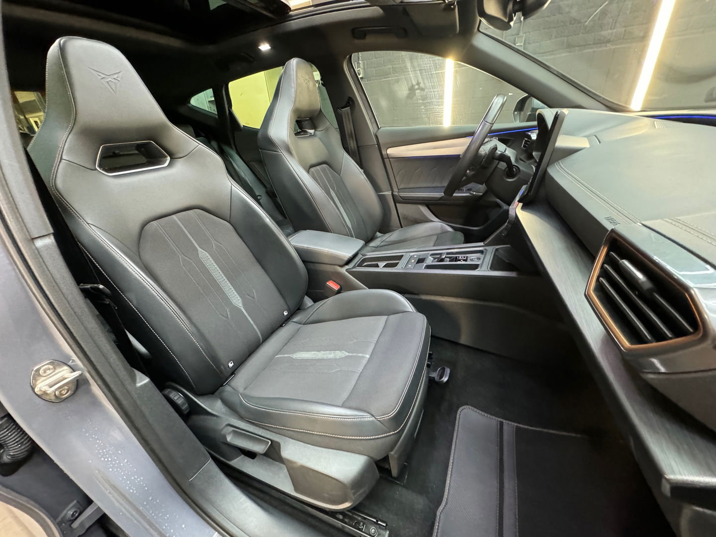 CUPRA Formentor 2.0 TSI 4DRIVE Pano|Memory|Sfeer|Keyless|BTW