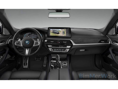 BMW 5 Serie Touring 530e xDrive High Ex. M-Sport|Pano|Laser|CoPilot|Harman/Kardon|Ad.onderstelTrekhaak