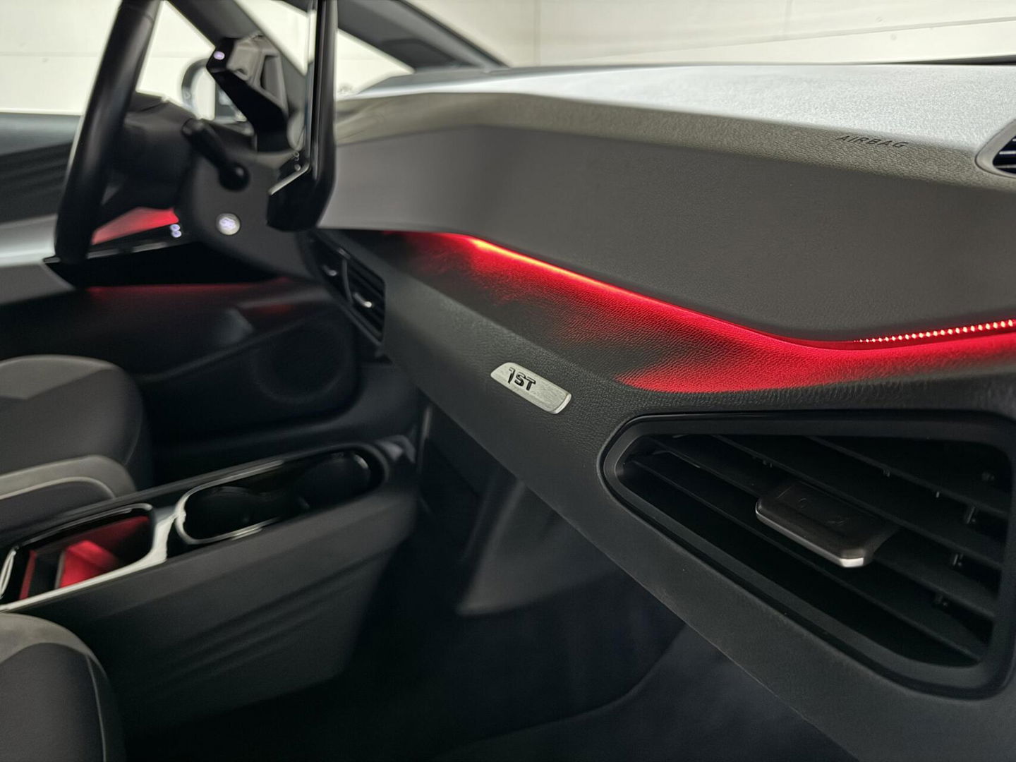 Volkswagen ID.3 First Plus 58 kWh ACC Camera Carplay Sfeer NAP