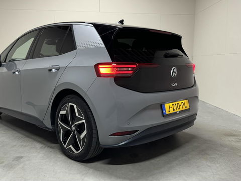 Volkswagen ID.3 First Plus 58 kWh ACC Camera Carplay Sfeer NAP