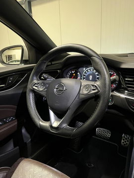 Opel Insignia Grand Sport 1.5 Turbo Innovation OPC-line VOL!