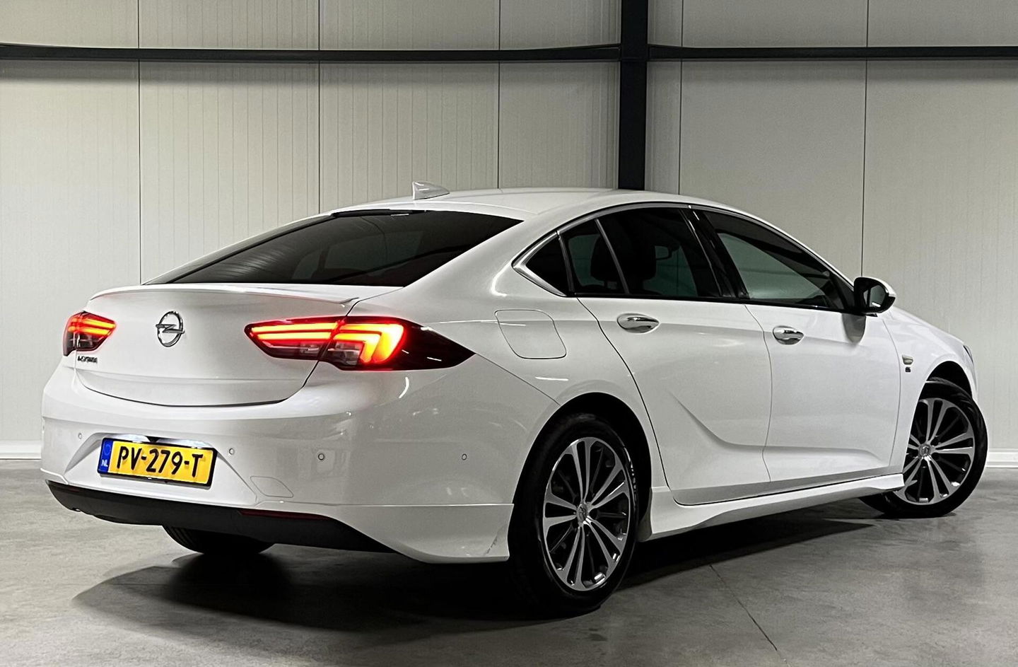 Opel Insignia Grand Sport 1.5 Turbo Innovation OPC-line VOL!