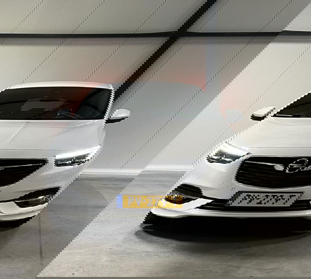 Opel Insignia Grand Sport 1.5 Turbo Innovation OPC-line VOL!