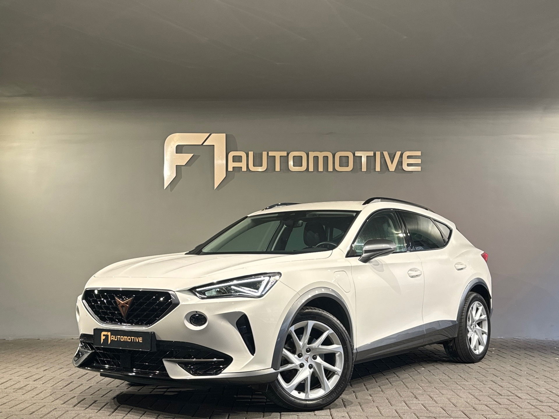 CUPRA Formentor 1.4 e-Hybrid Business Sfeer|Keyless|ACC|Lane