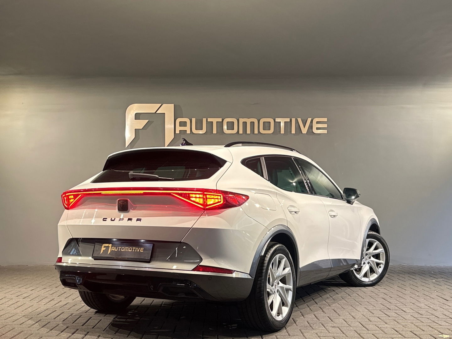 CUPRA Formentor 1.4 e-Hybrid Business Sfeer|Keyless|ACC|Lane
