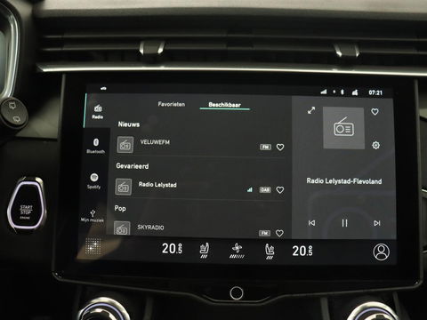 Lynk & Co 01 1.5 Plug In | Panoramadak | Infinity by Harman | Camera | Adaptive cruise | Stoelverwarming | Carplay | Memory | Full LED