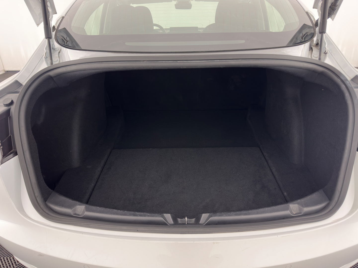 Tesla Model 3 Long Range AWD 75 kWh {SOH-87%} (INCL-BTW) Aut. *PANO | AUTO-PILOT | LUXURY-LEATHER | KEYLESS | FULL-LED | MEMORY-PACK | SURROUND-VIEW | DAB | CARPLAY | DIGI-COCKPIT | LANE-ASSIST | COMFORT-SEATS | 18"ALU*