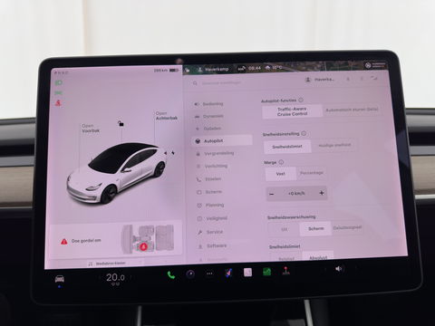 Tesla Model 3 Long Range AWD 75 kWh {SOH-87%} (INCL-BTW) Aut. *PANO | AUTO-PILOT | LUXURY-LEATHER | KEYLESS | FULL-LED | MEMORY-PACK | SURROUND-VIEW | DAB | CARPLAY | DIGI-COCKPIT | LANE-ASSIST | COMFORT-SEATS | 18"ALU*