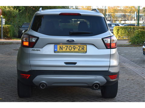 Ford Kuga 1.5 EcoBoost Winterpack 150 pk | Stoel- & stuurverwarming | Navigatie | Bluetooth | PDC rondom | Allweathers | Historie