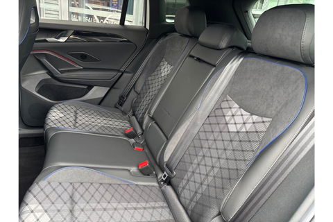 Volkswagen Tiguan 2.0 TDI R-LINE AUTOMAAT 150PK AIRCO NAVI BIGSCREEN PDC-CAMERA CRUISE