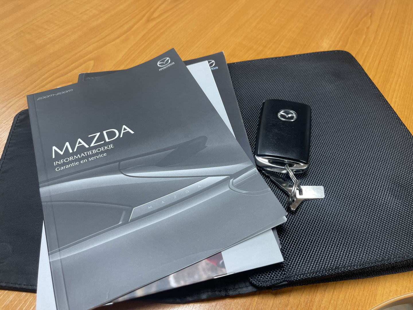Mazda MX-5 1.5 SkyActiv-G 132 Luxury super lage km stand
