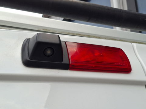 Renault Trafic 2.0 dCi 145 T27 L1H1 Comfort AUTOMAAT / CRUISE CONTROLE / NAVI / CAMERA / 3 ZITS / IMPERIAL