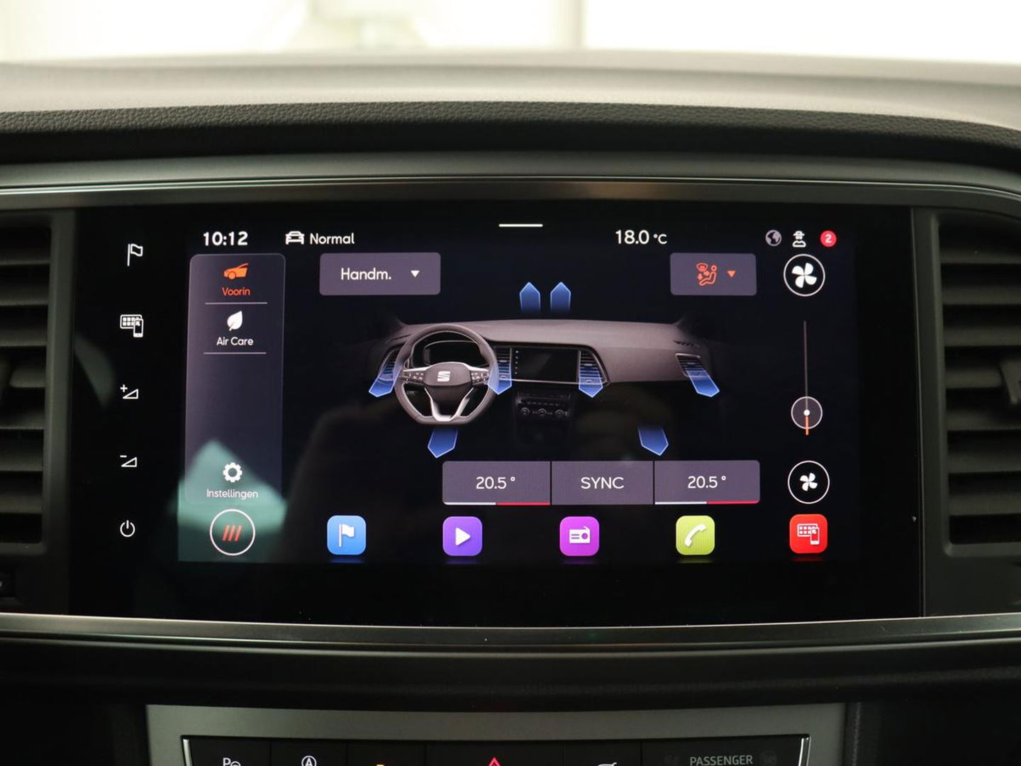 SEAT Ateca 1.5 TSI FR Business Intense | Trekhaak | Achteruitrijcamera | Sfeerverlichting | Navigatie | Carplay | Stoelverwarming | Full-LED koplampen | LMV 18