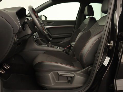 SEAT Ateca 1.5 TSI FR Business Intense | Trekhaak | Achteruitrijcamera | Sfeerverlichting | Navigatie | Carplay | Stoelverwarming | Full-LED koplampen | LMV 18