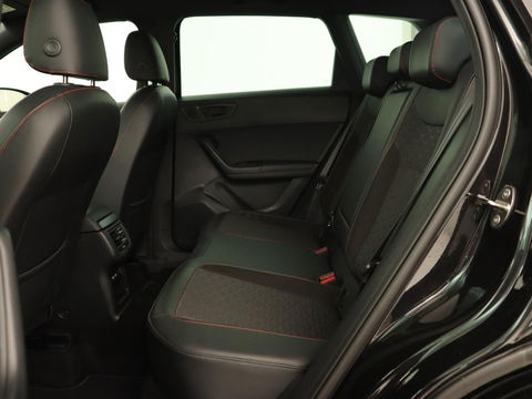 SEAT Ateca 1.5 TSI FR Business Intense | Trekhaak | Achteruitrijcamera | Sfeerverlichting | Navigatie | Carplay | Stoelverwarming | Full-LED koplampen | LMV 18
