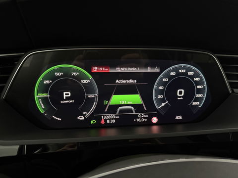Audi e-tron 50 Quattro Launch edition 71 kWh 313PK | 360° | Sfeerverl. | HuD | Virtual | Memory | Carplay | Adaptive Cruise | Cameraspiegel