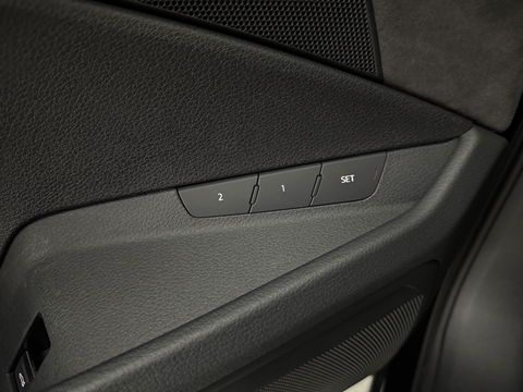 Audi e-tron 50 Quattro Launch edition 71 kWh 313PK | 360° | Sfeerverl. | HuD | Virtual | Memory | Carplay | Adaptive Cruise | Cameraspiegel