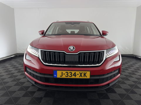 Škoda Kodiaq 1.5 TSI Business Edition (INCL-BTW) *ADAPTIVE-CRUISE | LEATHER-FABRIC | FULL-LED | CANTON-SOUND | HEATED-SPORTSEATS | KEYLESS | NAVI-FULLMAP | CAMERA | DAB+ | ECC | PDC | TOWBAR | 18''ALU*