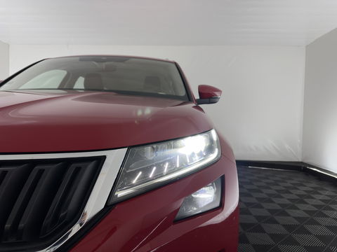 Škoda Kodiaq 1.5 TSI Business Edition (INCL-BTW) *ADAPTIVE-CRUISE | LEATHER-FABRIC | FULL-LED | CANTON-SOUND | HEATED-SPORTSEATS | KEYLESS | NAVI-FULLMAP | CAMERA | DAB+ | ECC | PDC | TOWBAR | 18''ALU*
