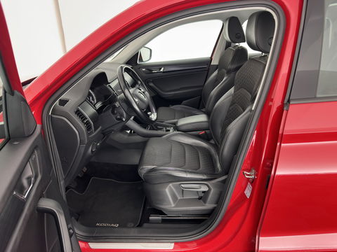 Škoda Kodiaq 1.5 TSI Business Edition (INCL-BTW) *ADAPTIVE-CRUISE | LEATHER-FABRIC | FULL-LED | CANTON-SOUND | HEATED-SPORTSEATS | KEYLESS | NAVI-FULLMAP | CAMERA | DAB+ | ECC | PDC | TOWBAR | 18''ALU*
