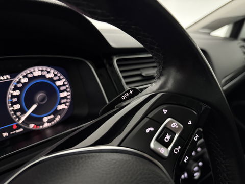 Volkswagen Golf 1.6 TDI Highline | Virtual | Carplay | LED | Adaptive Cruise | Dynaudio | Navi | Parkeersens. | NAP