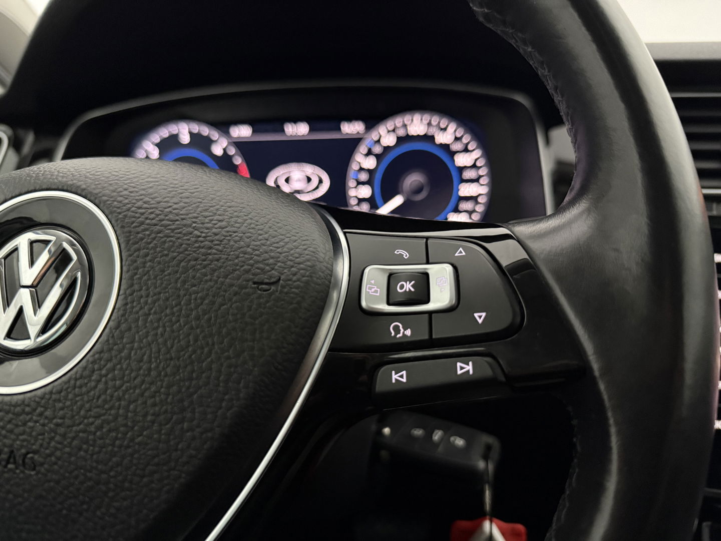 Volkswagen Golf 1.6 TDI Highline | Virtual | Carplay | LED | Adaptive Cruise | Dynaudio | Navi | Parkeersens. | NAP