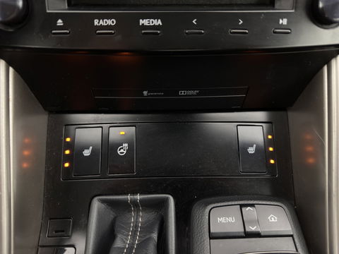 Lexus IS 300h Edition Aut. *LEATHER-FABRIC | FULL-LED | HEATED-SPORTSEATS | NAVI-FULLMAP | CAMERA | ECC | PDC | CRUISE | 17''ALU*