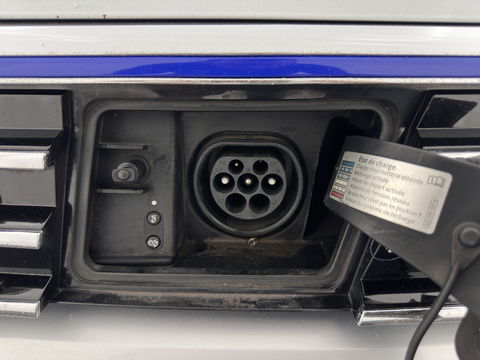 Volkswagen Passat Variant 1.4 TSI GTE Plug-In (INCL-BTW) Aut.  *LEATHER-ALCANTARA | DIGI-COCKPIT | KEYLESS | HEAD-UP | FULL-LED | CAMERA | NAVI-FULLMAP | HEATED-ERGONOMIC-SPORTSEATS | AMBIENT-LIGHT | PRIVACY-GLASS | TOWBAR | 17''ALU*