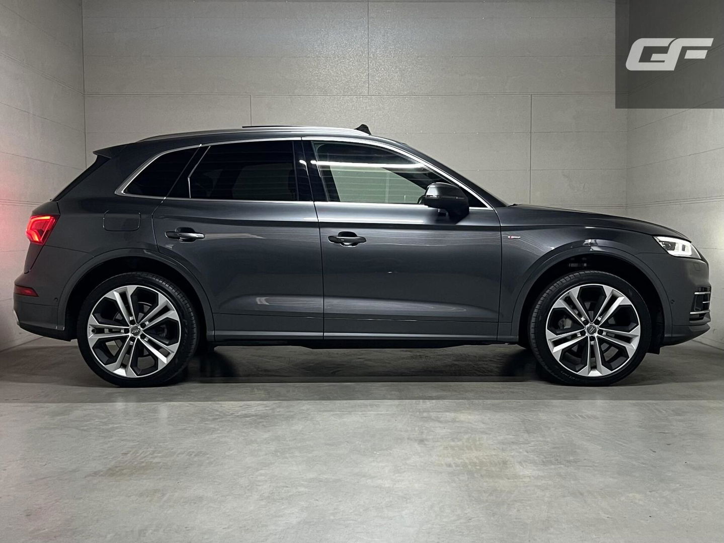 Audi Q5 55 TFSI e Quattro S-Line RS Seats B&O 360° Pano